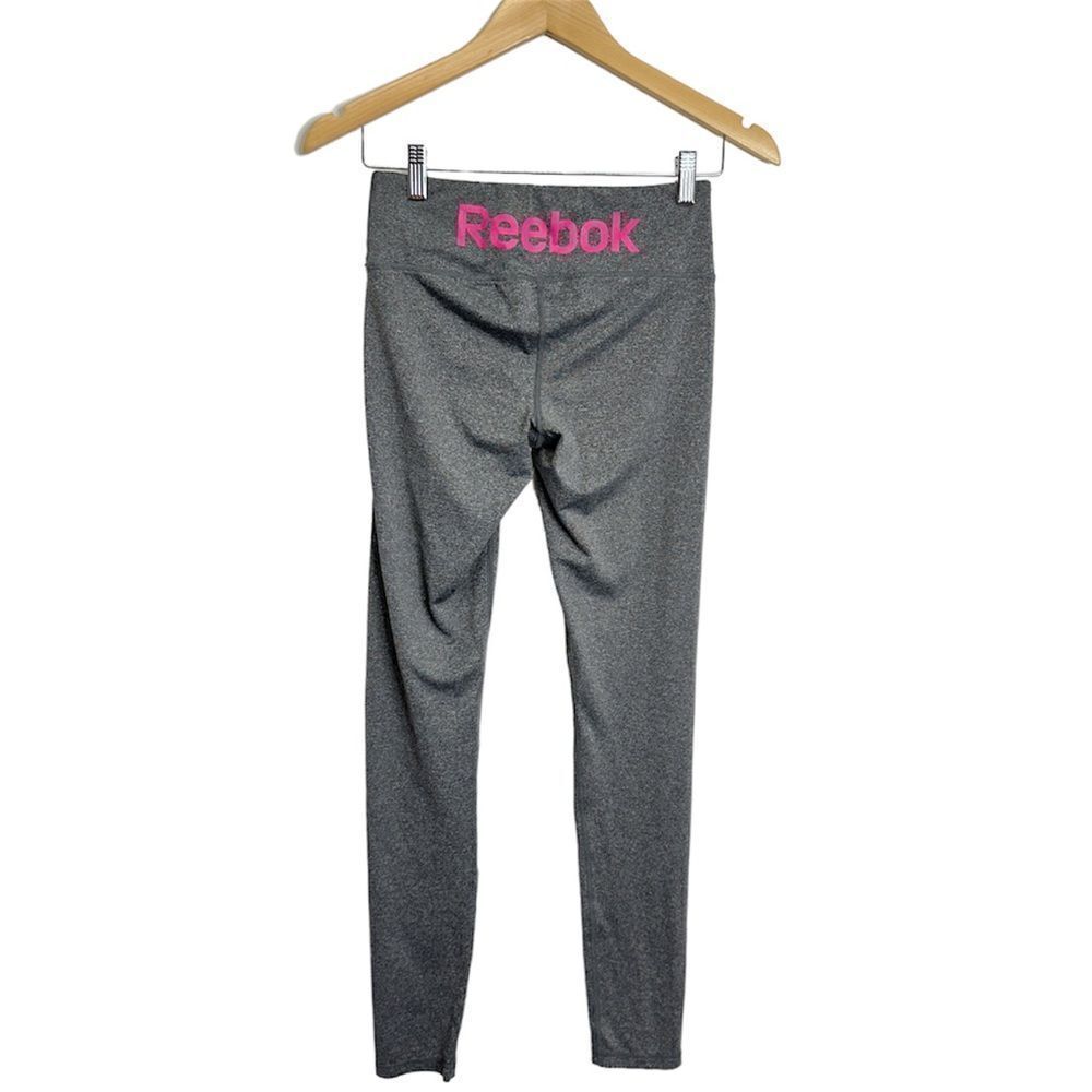 ‎Reebok Women’s Gray/Pink Athletic Leggings Size XS